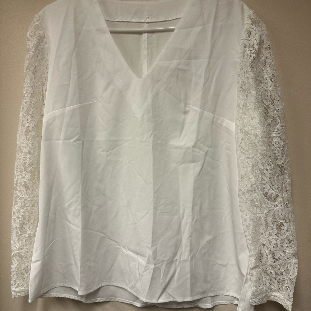 Elegant‎ White Lace Sleeve Women's Top